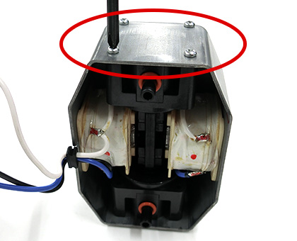 振動子ブロックを外す1