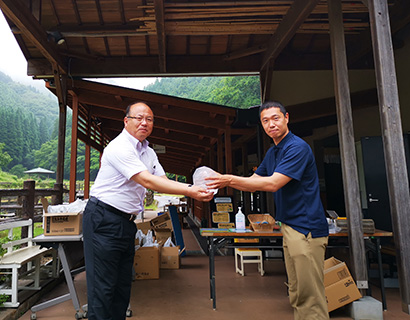 教材用のヒメダカを提供しました